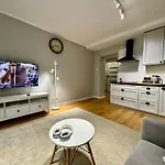 דירה Smyk Wifi 1gbs 70tv Max Appletv Netflix *