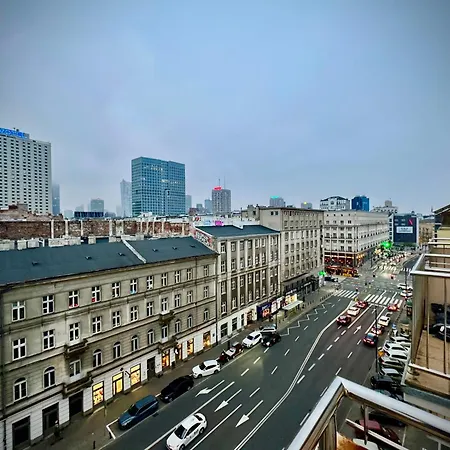 Smyk Wifi 1gbs 70tv Max Appletv Netflix Apartment