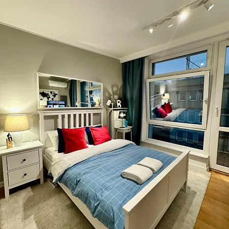 Smyk Wifi 1gbs 70tv Max Appletv Netflix Warschau